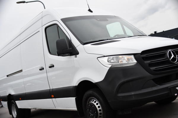 Mercedes-Benz Sprinter 519 V6 3.0 CDI L3H2 PB Edition N1, Camera, Carplay, 3500kg Trekhaak, Mbux, Automaat, Keyless, 3 Zits, Uniek!