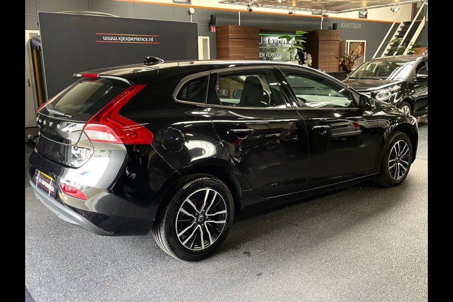 Volvo V40 1.5 T2 Polar+ AIRCO NAVI NAP BTW