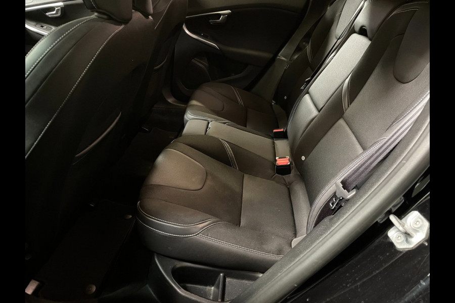 Volvo V40 1.5 T2 Polar+ AIRCO NAVI NAP BTW