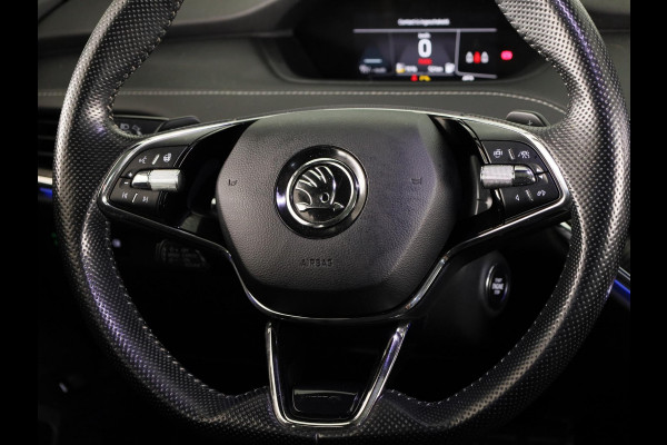 Škoda Enyaq Coupé 60 Sportline 180pk | SoH 91.47% | Panoramadak | Navigatie | Climatronic | Wegklapbae trekhaak| 20 inch Lichtmetalen velgen