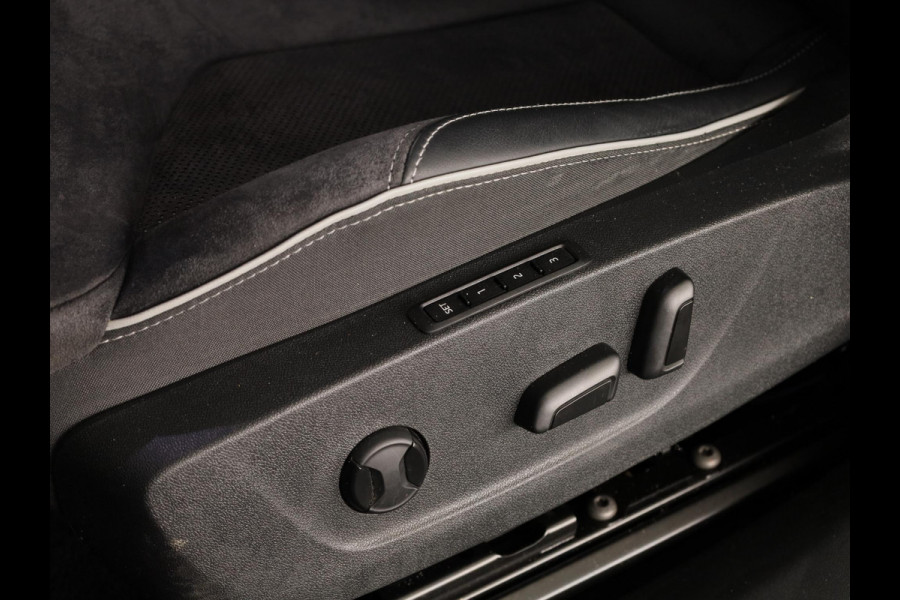 Škoda Enyaq Coupé 60 Sportline 180pk | SoH 91.47% | Panoramadak | Navigatie | Climatronic | Wegklapbae trekhaak| 20 inch Lichtmetalen velgen