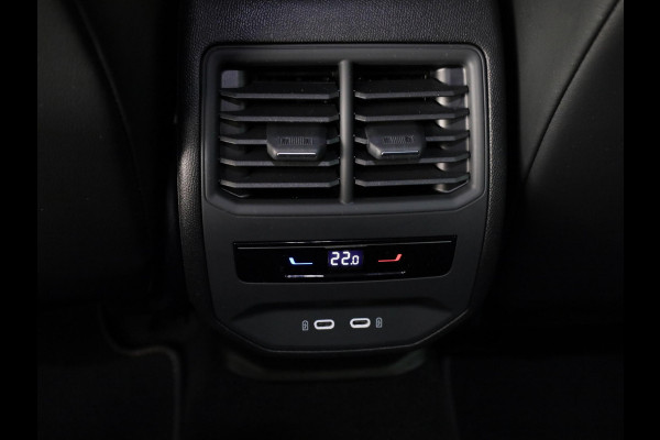CUPRA Formentor 1.4 e-Hybrid Business 204 pk Automaat (DSG) | Navigatie via App | Parkeersensoren achter | Apple Carplay/Android Auto | Adaptieve cruise control | Stoelverwarming |