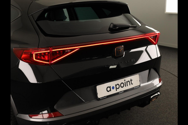 CUPRA Formentor 1.4 e-Hybrid Business 204 pk Automaat (DSG) | Navigatie via App | Parkeersensoren achter | Apple Carplay/Android Auto | Adaptieve cruise control | Stoelverwarming |