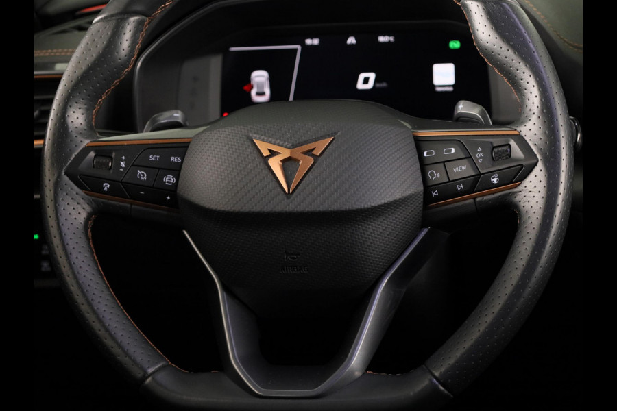 CUPRA Formentor 1.4 e-Hybrid Business 204 pk Automaat (DSG) | Navigatie via App | Parkeersensoren achter | Apple Carplay/Android Auto | Adaptieve cruise control | Stoelverwarming |