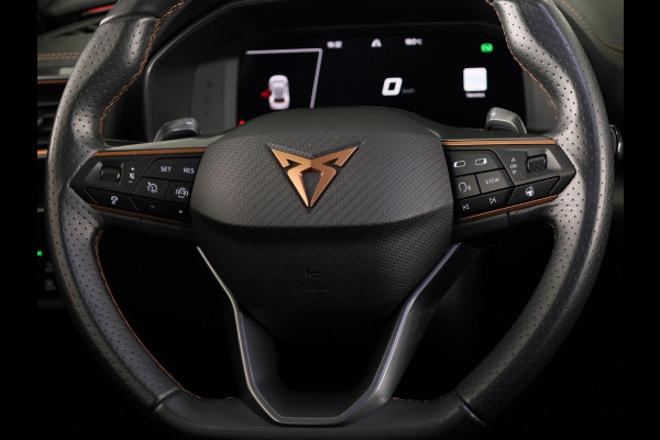 CUPRA Formentor 1.4 e-Hybrid Business 204 pk Automaat (DSG) | Navigatie via App | Parkeersensoren achter | Apple Carplay/Android Auto | Adaptieve cruise control | Stoelverwarming |