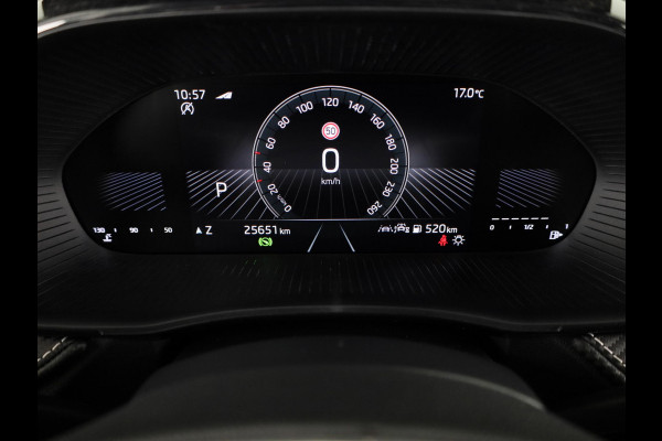 Škoda Fabia 1.0 TSI Monte Carlo 115 pk Automaat (DSG) | Verlengde garantie | Navigatie via App | Parkeersensoren | Achteruitrijcamera | Adaptieve cruise control | Stoelverwarming |