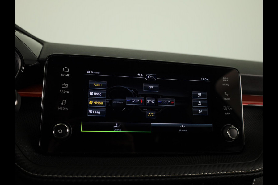 Škoda Fabia 1.0 TSI Monte Carlo 115 pk Automaat (DSG) | Verlengde garantie | Navigatie via App | Parkeersensoren | Achteruitrijcamera | Adaptieve cruise control | Stoelverwarming |