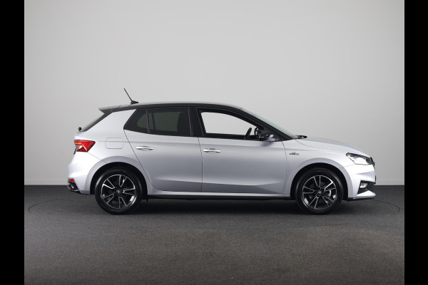 Škoda Fabia 1.0 TSI Monte Carlo 115 pk Automaat (DSG) | Verlengde garantie | Navigatie via App | Parkeersensoren | Achteruitrijcamera | Adaptieve cruise control | Stoelverwarming |