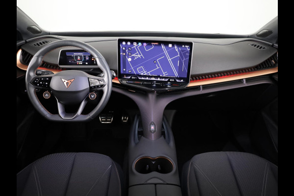 CUPRA Tavascan Business 82 kWh 286pk | Navigatie | Lichtmetalen velgen | Verwarmbare voorstoelen | Parkeercamera | Verwarmd stuurwiel