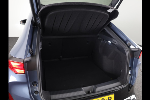 CUPRA Tavascan Business 82 kWh 286pk | Navigatie | Lichtmetalen velgen | Verwarmbare voorstoelen | Parkeercamera | Verwarmd stuurwiel