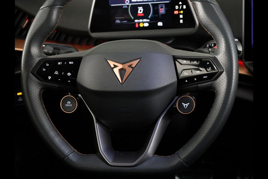 CUPRA Tavascan Business 82 kWh 286pk | Navigatie | Lichtmetalen velgen | Verwarmbare voorstoelen | Parkeercamera | Verwarmd stuurwiel