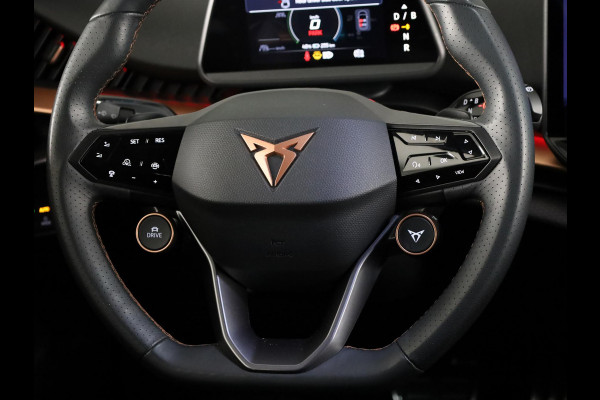 CUPRA Tavascan Business 82 kWh 286pk | Navigatie | Lichtmetalen velgen | Verwarmbare voorstoelen | Parkeercamera | Verwarmd stuurwiel