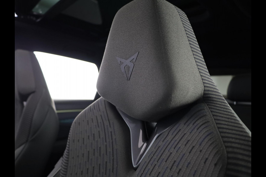 CUPRA Terramar 1.5 TSI e-Hybrid VZ Tribe Edition 272PK | Panoramadak | 360 Camera | Head-Up Display | 20 Inch | Elektrisch verstelbare voorstoelen | DCC |