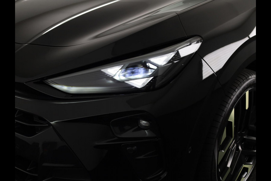 CUPRA Terramar 1.5 TSI e-Hybrid VZ Tribe Edition 272PK | Panoramadak | 360 Camera | Head-Up Display | 20 Inch | Elektrisch verstelbare voorstoelen | DCC |