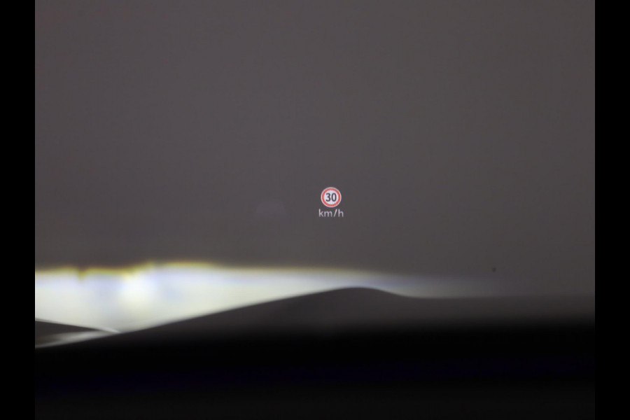 CUPRA Terramar 1.5 TSI e-Hybrid VZ Tribe Edition 272PK | Panoramadak | 360 Camera | Head-Up Display | 20 Inch | Elektrisch verstelbare voorstoelen | DCC |
