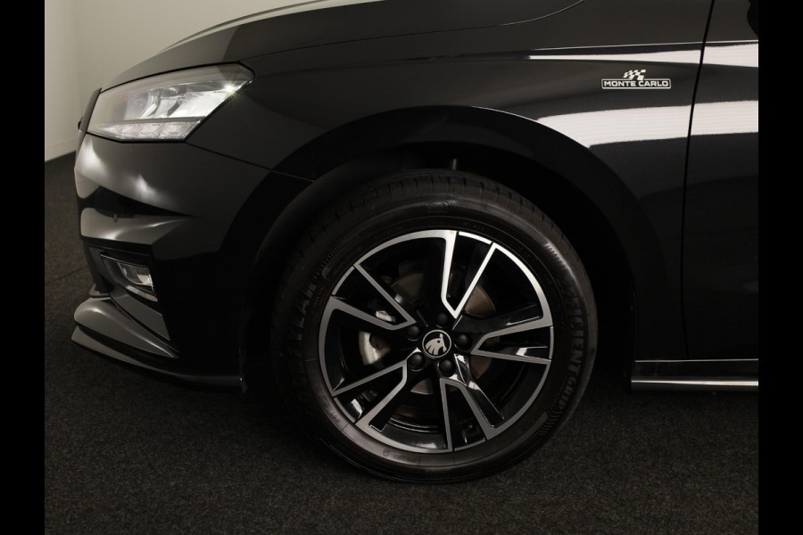 Škoda Fabia 1.0 TSI Monte Carlo 95 pk | Verlengde garantie | Navigatie via App | Parkeersensoren | Achteruitrijcamera | LED koplampen | Stoelverwarming |