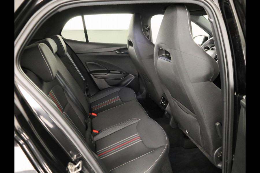 Škoda Fabia 1.0 TSI Monte Carlo 95 pk | Verlengde garantie | Navigatie via App | Parkeersensoren | Achteruitrijcamera | LED koplampen | Stoelverwarming |
