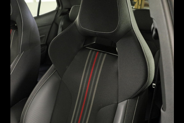 Škoda Fabia 1.0 TSI Monte Carlo 95 pk | Verlengde garantie | Navigatie via App | Parkeersensoren | Achteruitrijcamera | LED koplampen | Stoelverwarming |