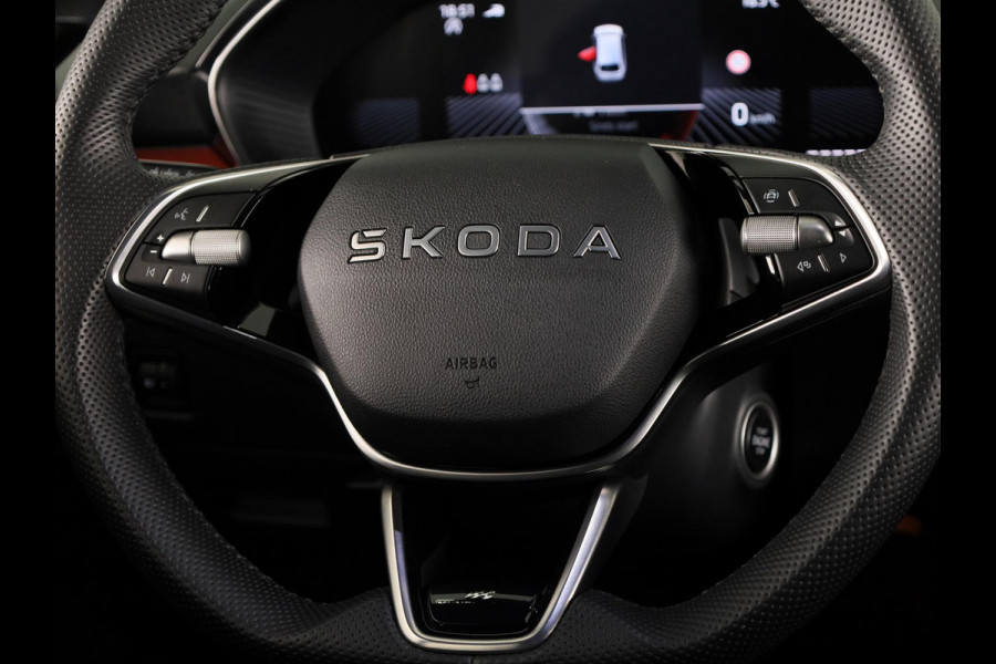 Škoda Fabia 1.0 TSI Monte Carlo 95 pk | Verlengde garantie | Navigatie via App | Parkeersensoren | Achteruitrijcamera | LED koplampen | Stoelverwarming |