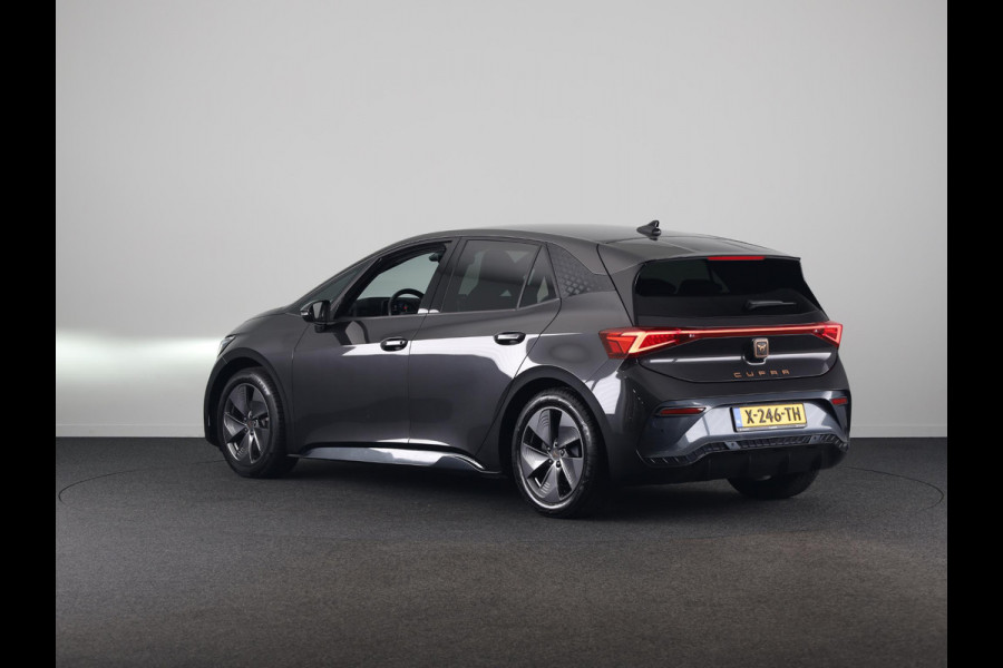 CUPRA Born Impulse 62 kWh 204 pk | SOH 93,97% | Navigatie via App | Parkeersensoren | Autom. airco | LED koplampen | Apple Carplay/Android Auto |