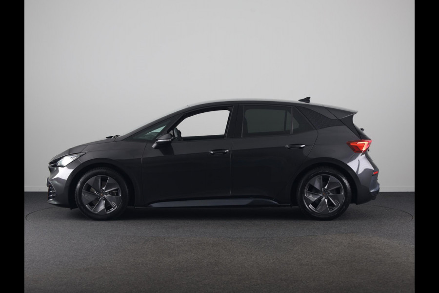 CUPRA Born Impulse 62 kWh 204 pk | SOH 93,97% | Navigatie via App | Parkeersensoren | Autom. airco | LED koplampen | Apple Carplay/Android Auto |