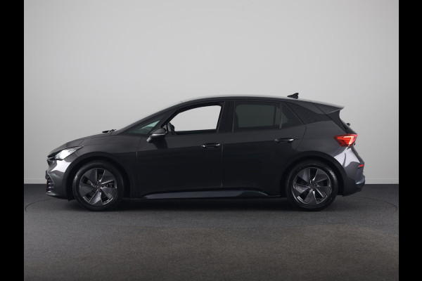 CUPRA Born Impulse 62 kWh 204 pk | SOH 93,97% | Navigatie via App | Parkeersensoren | Autom. airco | LED koplampen | Apple Carplay/Android Auto |
