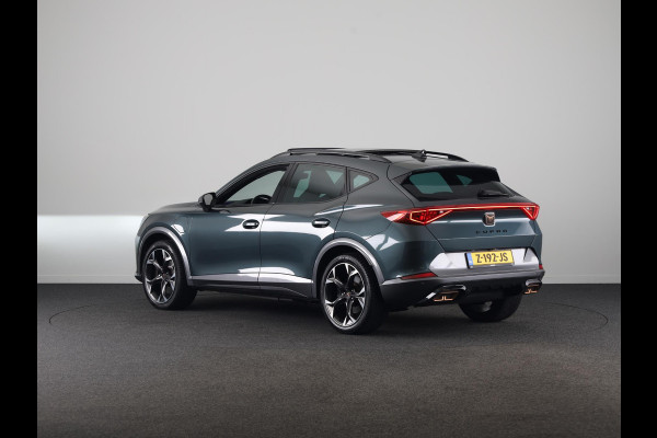 CUPRA Formentor 1.4 e-Hybrid VZ Performance 245pk | Panoramadak | 19 inch Lichtmetalen velgen | Dode hoek detectie | Adaptieve cruise controle
