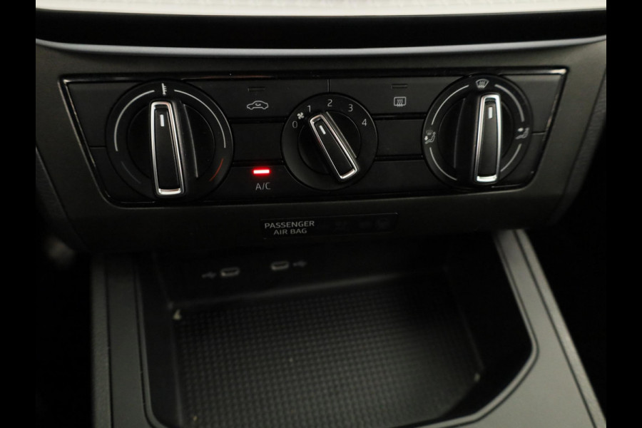 Seat Ibiza 1.0 EcoTSI Style 95 pk | Verlengde garantie | Navigatie via App | Parkeersensoren achter | LED koplampen | Apple Carplay/Android Auto |