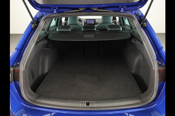 Seat Leon Sportstourer 1.4 TSI eHybrid PHEV FR Business Intense 204pk | Panoramadak | Elektrischverstelbare voorstoelen met geheugen | 18 inch Lichtmetalen velgen | Parkeercamera | Navigatie