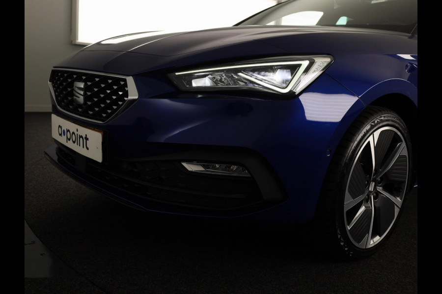 Seat Leon Sportstourer 1.4 TSI eHybrid PHEV FR Business Intense 204pk | Panoramadak | Elektrischverstelbare voorstoelen met geheugen | 18 inch Lichtmetalen velgen | Parkeercamera | Navigatie