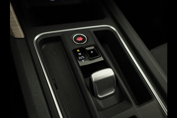Seat Leon Sportstourer 1.4 TSI eHybrid PHEV FR Business Intense 204pk | Panoramadak | Elektrischverstelbare voorstoelen met geheugen | 18 inch Lichtmetalen velgen | Parkeercamera | Navigatie