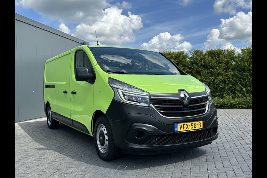 Renault Trafic 1.6 dCi / L2H1 / BOTT INRICHTING / 2x SCHUIFDEUR / TREKHAAK / 1e EIG. / NAVI / AIRCO / CRUISE