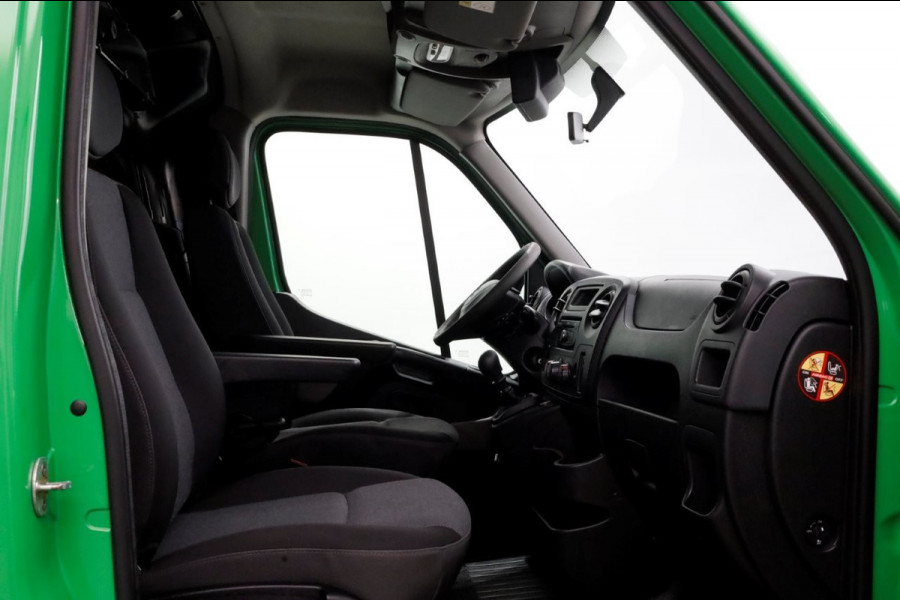 Renault Master T35 2.3 dCi 130pk Euro6 L2H2 Airco/Navi/Imperiaal 07-2019