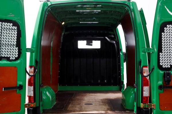 Renault Master T35 2.3 dCi 130pk Euro6 L2H2 Airco/Navi/Imperiaal 07-2019