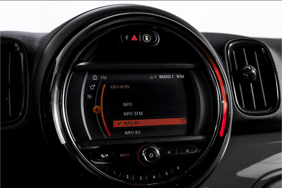 MINI Countryman 1.5 100 PK One Pepper | Cruise | Stoelverw. | PDC | NAV + Apple Carplay | ECC | LM 19" |