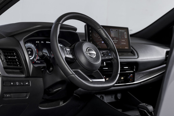 Nissan QASHQAI 1.3 MHEV Xtronic 158 PK Tekna | Pano | Memory | Matrix LED | Winterpakket | Dig. Cockpit | Adapt. Cruise | 360 Camera | NAV+App. Connect | ECC | Elek Klep | LM 19" | 3262