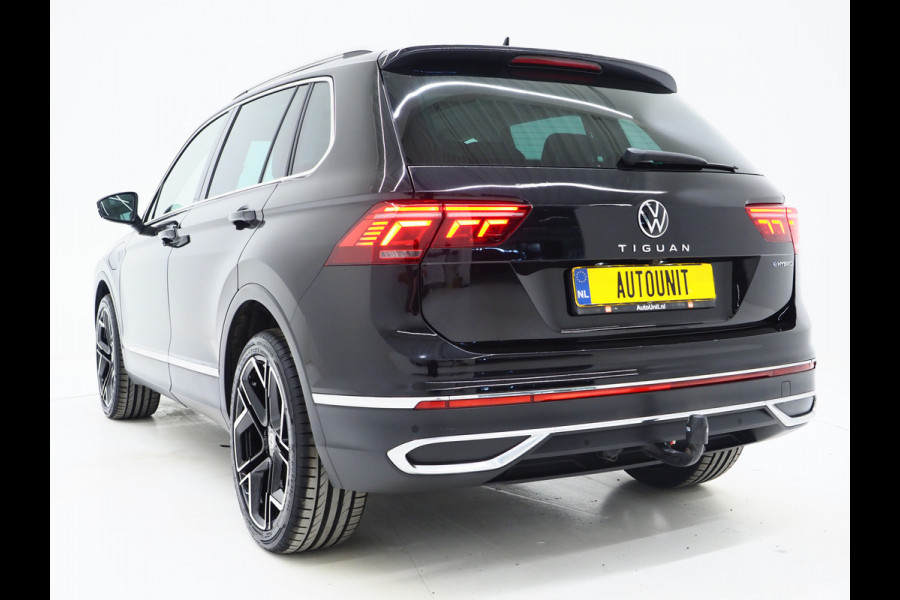 Volkswagen Tiguan 1.4 TSI eHybrid Elegance | Panoramadak | Trekhaak | Camera | Keyless | Adaptive Cruise | Virtual | Carplay