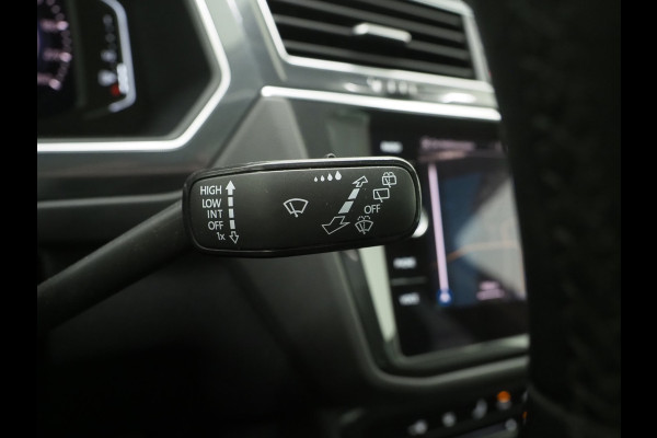 Volkswagen Tiguan 1.4 TSI eHybrid Elegance | Panoramadak | Trekhaak | Camera | Keyless | Adaptive Cruise | Virtual | Carplay