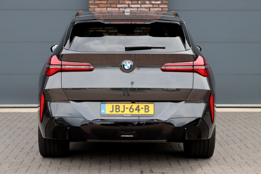 BMW X3 30e xDrive M-Sport Pro | Panoramadak | Memory | Stoelventilatie | Surround Camera | HUD | Verwarmd Stuurwiel | Harman/Kardon | Iconic Glow | Achterbank Verwarmd |