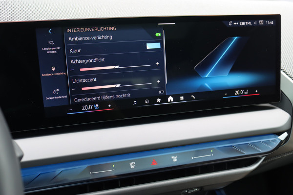 BMW X3 30e xDrive M-Sport Pro | Panoramadak | Memory | Stoelventilatie | Surround Camera | HUD | Verwarmd Stuurwiel | Harman/Kardon | Iconic Glow | Achterbank Verwarmd |