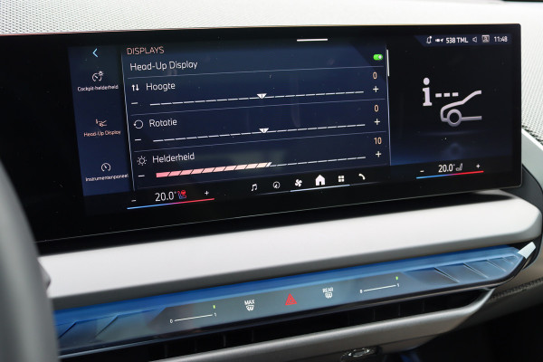 BMW X3 30e xDrive M-Sport Pro | Panoramadak | Memory | Stoelventilatie | Surround Camera | HUD | Verwarmd Stuurwiel | Harman/Kardon | Iconic Glow | Achterbank Verwarmd |