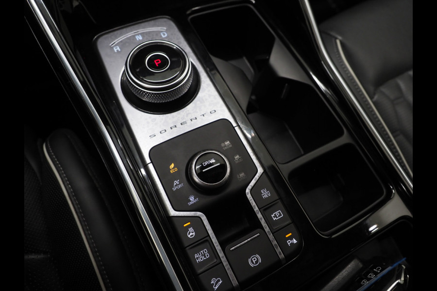 Kia Sorento 1.6 T-GDI Plug-in Hybrid 4WD ExecutiveLine 7p. | Leder | Trekhaak | Bose | HUD | Memory | Keyless | 360 | Adaptive Cruise | Carplay