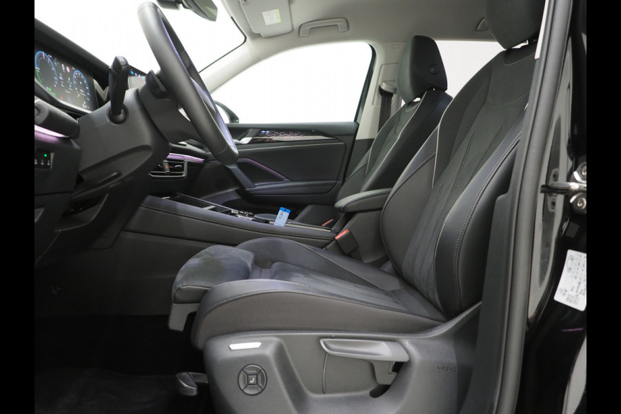 Volkswagen Tayron 1.5 eHybrid Elegance | Leder/Alcantara | Trekhaak | Massage | 360 | Keyless | Adaptive Cruise | Sfeerlicht