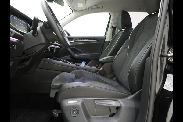Volkswagen Tayron 1.5 eHybrid Elegance | Leder/Alcantara | Trekhaak | Massage | 360 | Keyless | Adaptive Cruise | Sfeerlicht