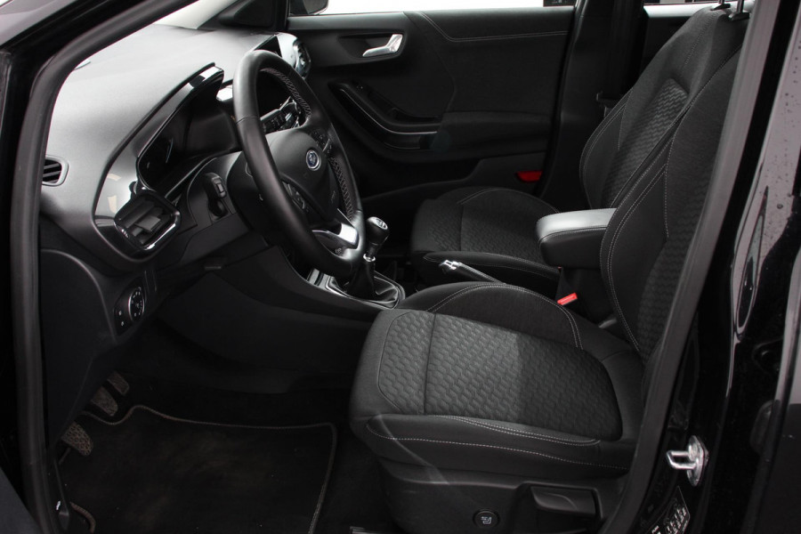 Ford Puma 1.0 EcoBoost Hybrid Titanium Navigatie Climate Control Cruise Control Stoel/Stuurverwarming 17 Inch Lichtmetalen Velgen
