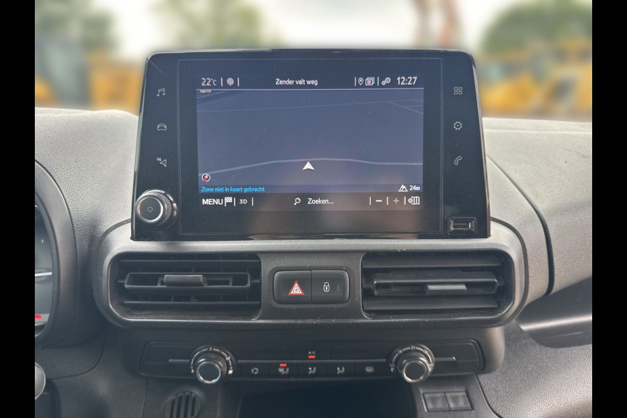 Toyota PROACE CITY 1.2T 110 PK Benzine! L1H1 Navigatie Climate control Camera Carplay Cruise control Parkeersensoren v+a Gasoline Benzin