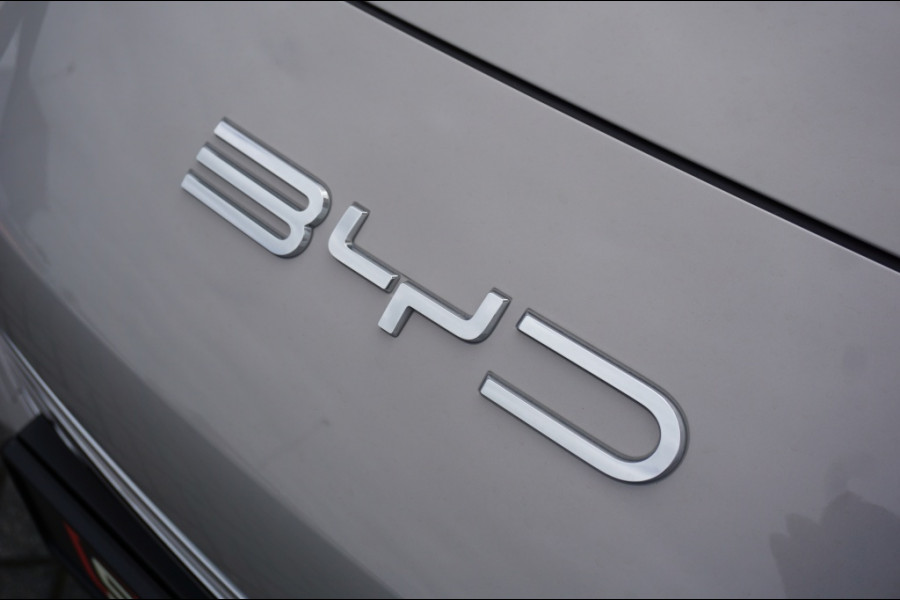 BYD SEAL U 1.5 Turbo DM-i AWD Design 323 pk | 1.300 TREKGEWICHT | PANO!!