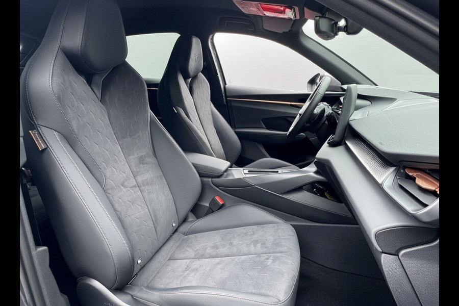 CUPRA Terramar 1.5 eTSI 150PK BUSINESS HEAD-UP/NAVI/CAMERA/LEDER MATRIX