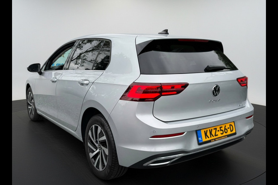 Volkswagen Golf eHybrid PHEV 204PK DSG STYLE CAMERA/VELOURS/NAVI/IQ-LIGHT
