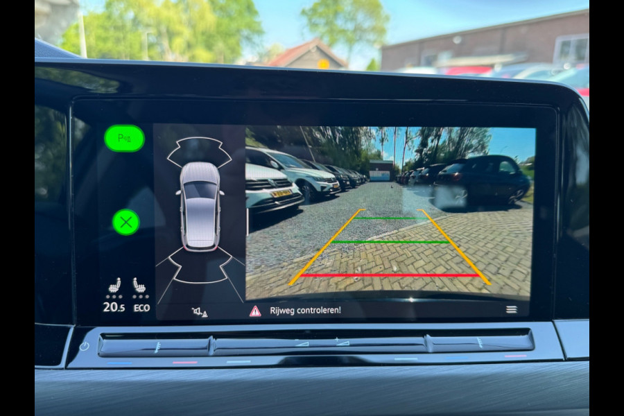 Volkswagen Golf eHybrid PHEV 204PK DSG STYLE CAMERA/VELOURS/NAVI/IQ-LIGHT